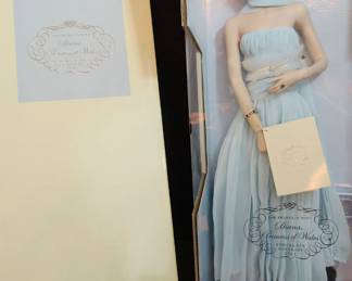  005 Franklin Mint Princess Diana Porcelain Doll