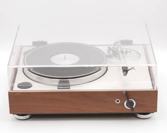 Luxman PD-300 Turntable
