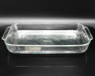 Pyrex Clear Glass Baking Dish