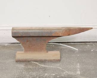 Large Heavy Duty Metal Anvil