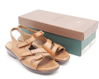 SAS Caramel Leather Tabby Slingback Sandals size 9