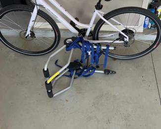 Specialized Crossroads Bike Thule Rack