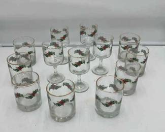 Phaltzgraff Christmas Glasses 