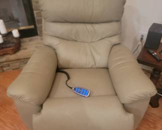 Lazy Boy Power Recliner Rocker