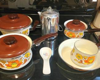 Mid-Century Sanko Enamel Cookware "Country Flowers" 