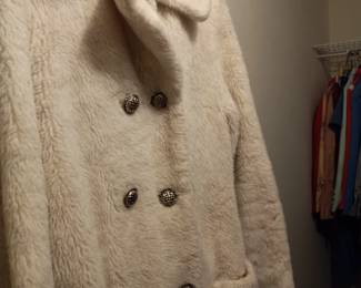 Items Located In The 5th Bedroom