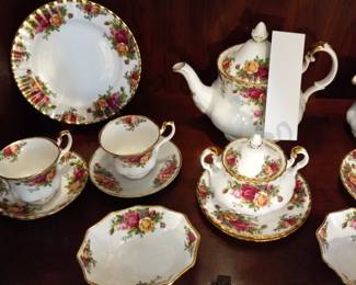 Items Located In The Family Room