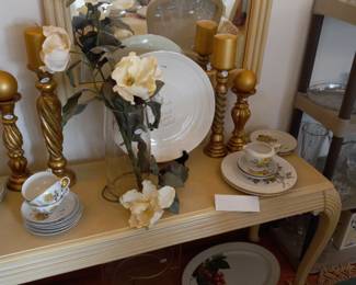 Items Located In The Dining Room