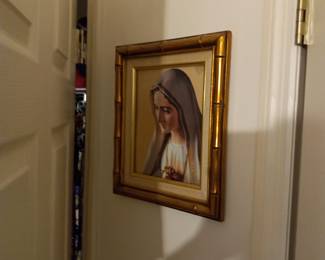 Items Located In The 1st Bedroom ( MASTER)