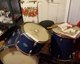 Items Located In The Lower Level Christmas ~ Holiday ~ Billiards Room