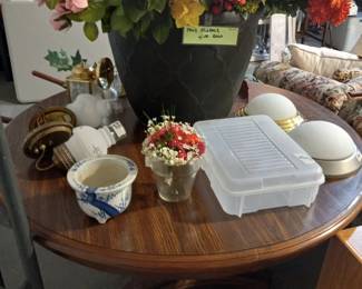 Items Located In The Garage ~ Be Careful On The Steps