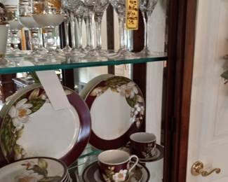 Items Located In The 4th Bedroom