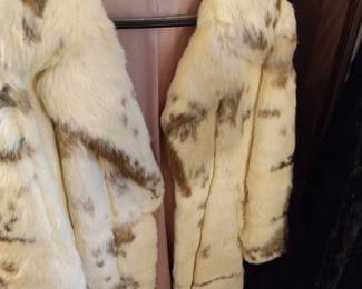 Items Located In The 1st Bedroom ( MASTER)