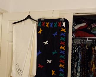 Items Located In The 1st Bedroom ( MASTER)