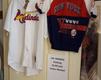 Items Located In the 4th Bedroom