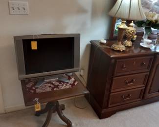 Items Located In The 4th Bedroom