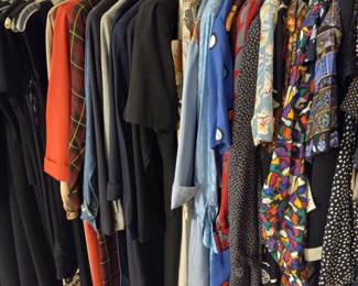 Items Located In The 1st Bedroom ( MASTER)