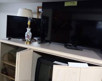 Items Located In The Lower Level