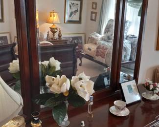 Items Located In The 4th Bedroom