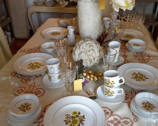 Items Located In The Dining Room