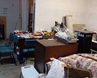 Items Located In The Garage ~ Be Careful On The Steps