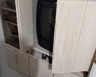 Items Located In The Lower Level