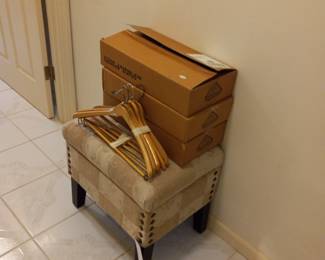 Items Located In The Hallway