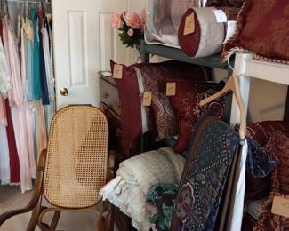 Items Located In The 2nd Bedroom