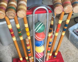 Vintage crochet set