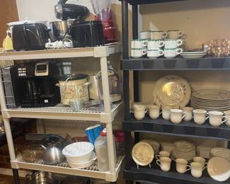 Packed Kitchen!!