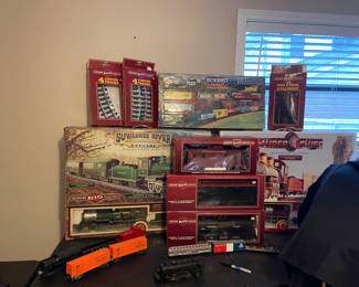 Lionel, Marx, American Flyer