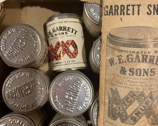 Box of W.E. Garrett 7 Sons snuff