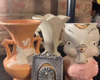 Vintage 1940's Shawnee Pottery Chicken Pitcher