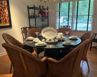 Table NFS, six chairs and China available