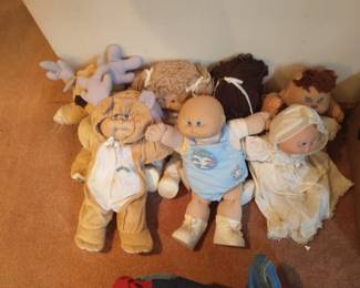 Cabbage patch some with certificates 