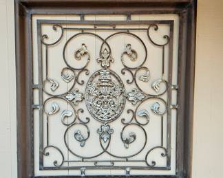 Metal wall art for indoor/outdoor