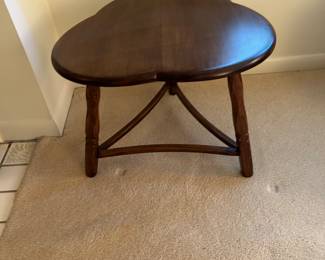 Clover side table