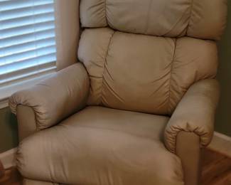 Manual recliner