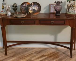 Drexel sofa table 