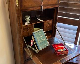 Antique Marble Top 4 Drawer Chest with Writing Desk