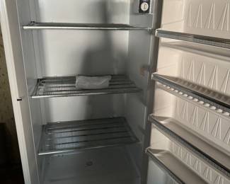 Upright freezer