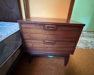 One mid-century modern nightstand