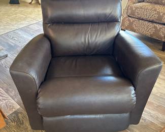 Like new lazy boy rocker recliner small size
