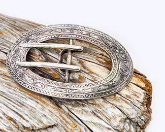 SILVER BELT BUCKLE