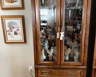 Broyhill lighted china cabinet with storage (2)