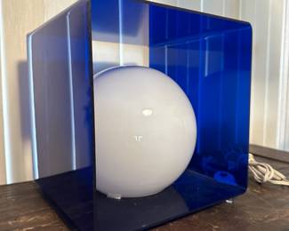Vintage MCM Acrylic Cube Lamp