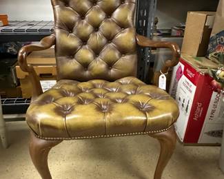 Tufted Leather Queen Anne Arm Chair