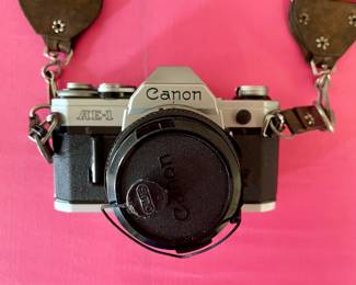 CANON AT-1 | 35MM FILM CAMERA Vintage 