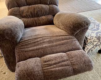 Pristine Condition Electric Recliner