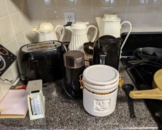 Coffee carafes, toaster, coffee grinder, can opener...